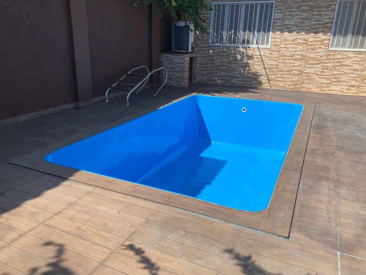 Piscina antes da reforma